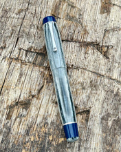 Load image into Gallery viewer, Big Rascal Artisan - Navy Strata