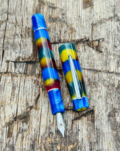 Load image into Gallery viewer, Large DayDreamer Artisan - Blue Harlequin