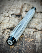 Load image into Gallery viewer, Big Rascal Artisan - Jet Strata