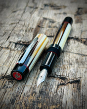 Load image into Gallery viewer, Large DayDreamer Artisan - Slow Burn