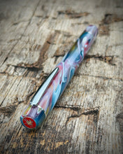 Load image into Gallery viewer, Large DayDreamer Artisan - Pedro