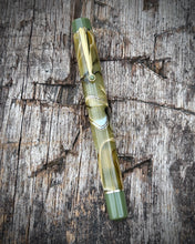 Load image into Gallery viewer, DayDreamer 1315-J6 - Olive Sugar Cane