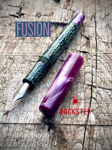 TroubleShooter Fusion 1313 Green Check Cellulose and Omas Purple