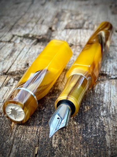 DayDreamer Hex 1315 - Omas Amber & Silver Accents - Jowo