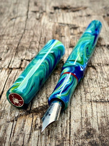 DayDreamer 1315 - Erinoid Diego, Silver & Red Trim - Bock
