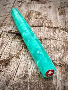 DayDreamer 1315 - Turquoise Crush Pearl, Silver & Red Trim - Bock