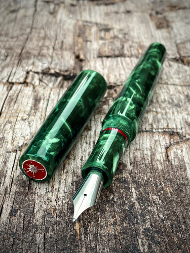 DayDreamer 1315 - Erinoid Green Crush, Silver & Red Trim - Bock