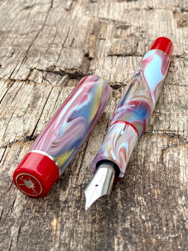 DayDreamer 1315 - Erinoid Pedro, Silver & Red Trim - Bock