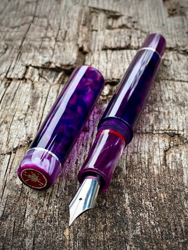 DayDreamer 1315 - Mulberry Dreams Cellulose Acetate, Purple Accents - Bock
