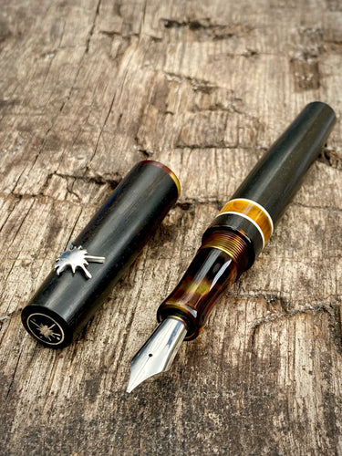 DayDreamer 1315 - Ebony & Orange Pearl - Jowo