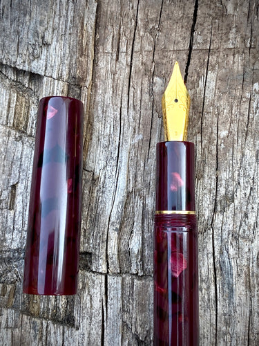 TroubleShooter 1313 Conway Stewart Buttonfill Burgundy